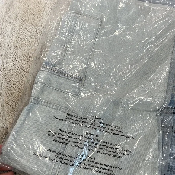 New BLANKNYC The Franklin Ribcage Wide Cage cargo - Picture 4 of 4